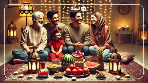  ژست دخترانه شب یلدا با تم یلدایی