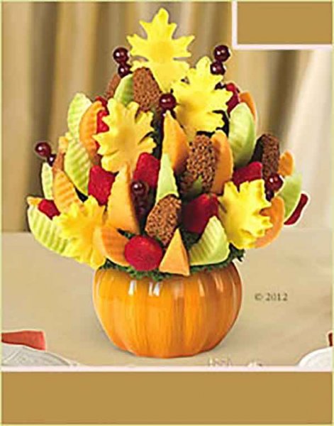  تزیین کدو حلوایی با گل و میوه
