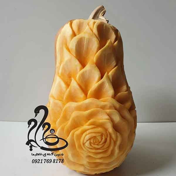  تزیین کدو حلوایی با گل و میوه