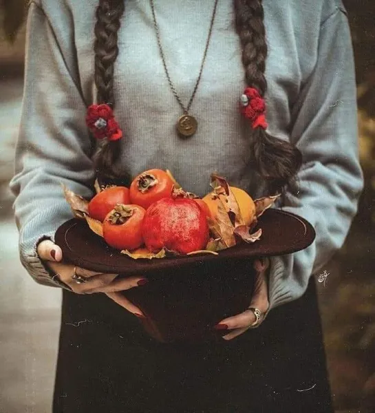 بک گراند شب یلدا با کیفیت بالا