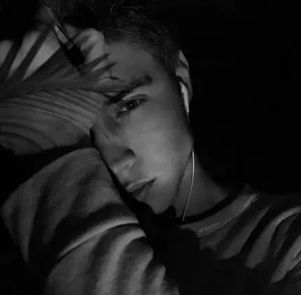  عکس پروفایل واتساپ پسرانه دانشجویی