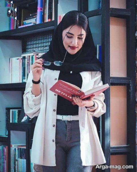  عکس دختر دانشجو باکلاس