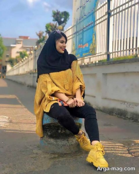  عکس دختر دانشجو با مقنعه