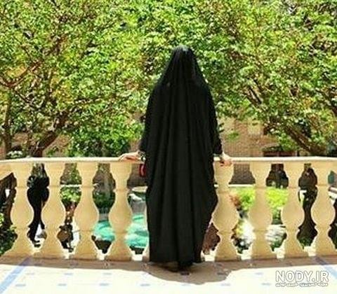 عکس پروفایل دختر دانشجو از پشت سر