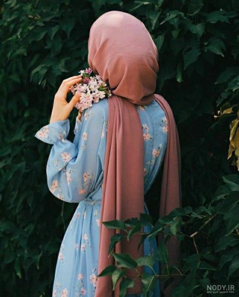  عکس پروفایل دختر دانشجو از پشت سر