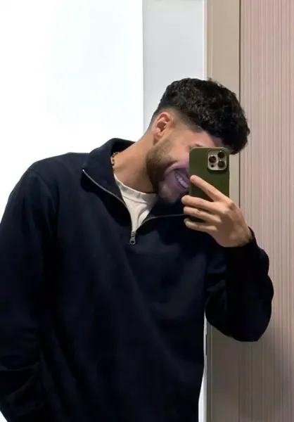  عکس پروفایل واتساپ پسرانه سلفی با آیفون