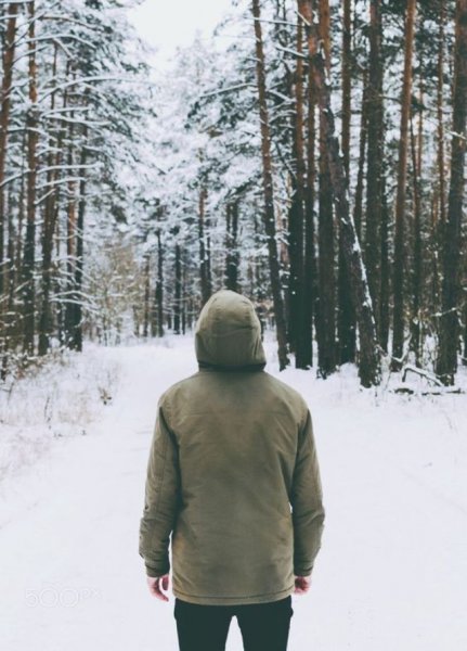  عکس پروفایل زمستانی ساده پسرانه