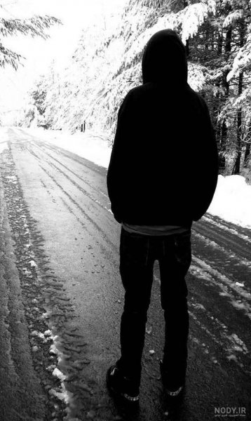  عکس پروفایل پسرانه زمستانی از پشت سر