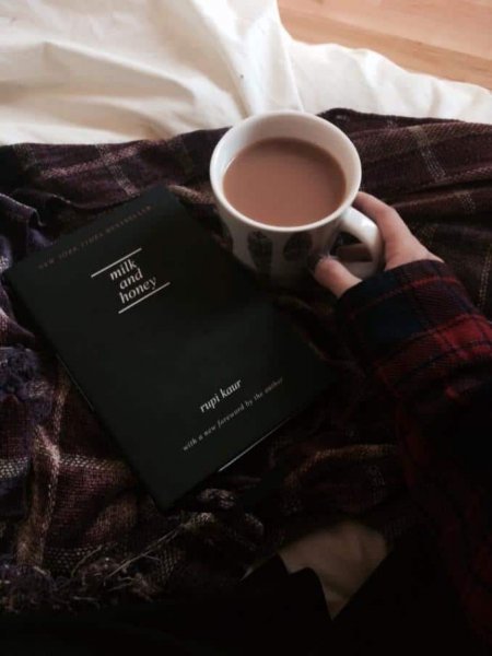 عکس قهوه و کتاب