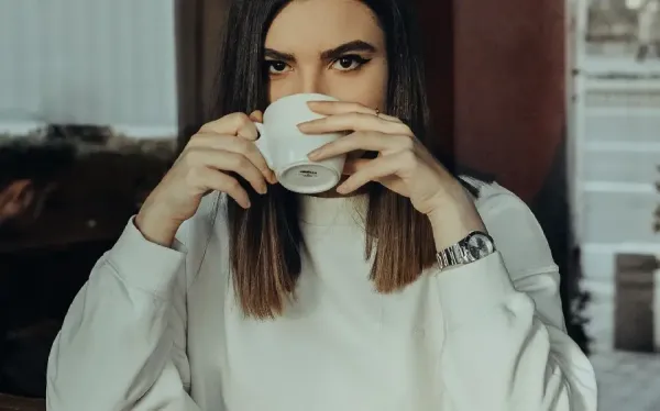  عکس قهوه و دختر