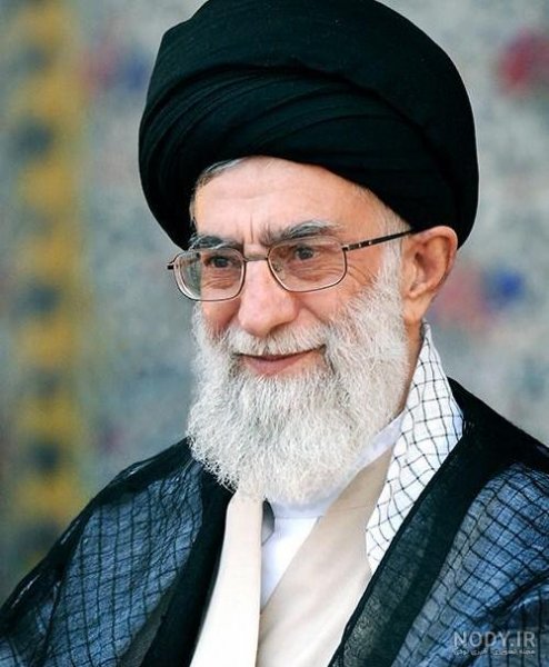  عکس رهبری در طبیعت