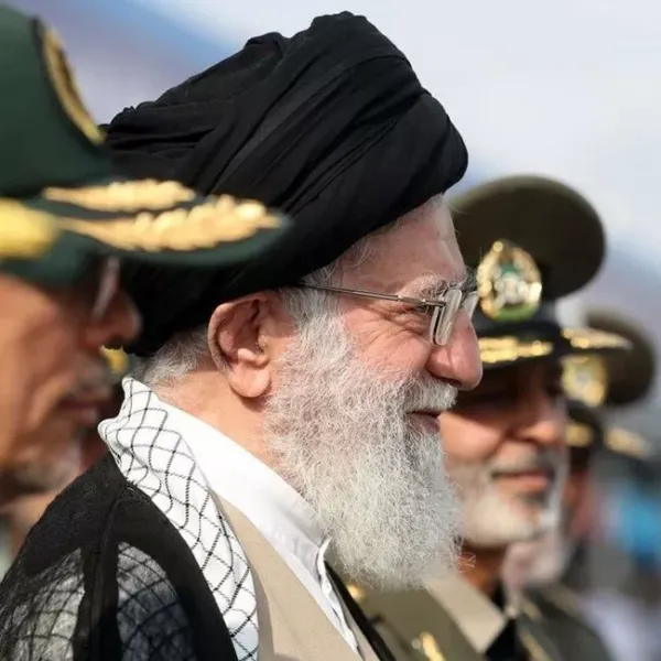 عکس رهبر برای پروفایل واتساپ