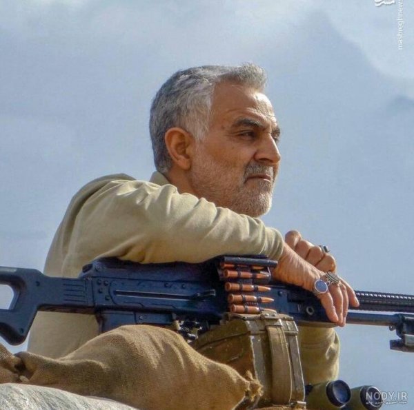  عکس سردار سلیمانی در جنگ برای پروفایل
