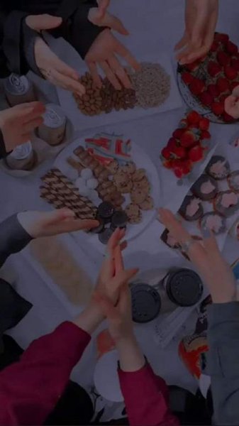  عکس فیک خوراکی دخترونه