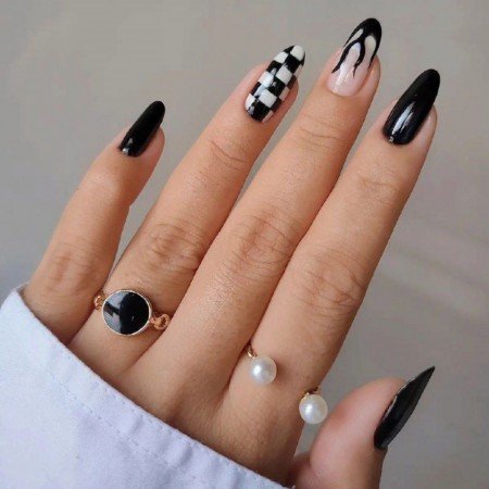  عکس پروفایل مشکی دخترانه خاص