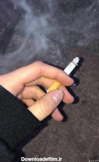  عکس سیگار در دست دختر واقعی