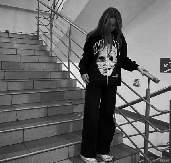  پروفایل دخترونه گنگ دپ مشکی