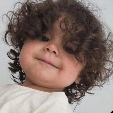  عکس دختر مو فرفری بچه