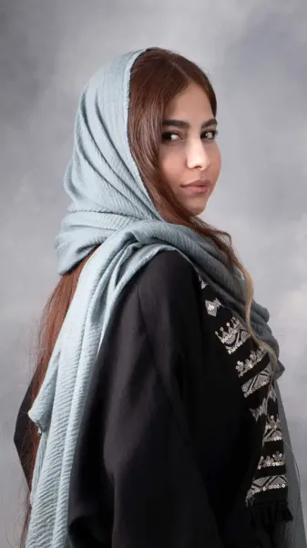  عکس دخترانه شاد با ژست خوشگل