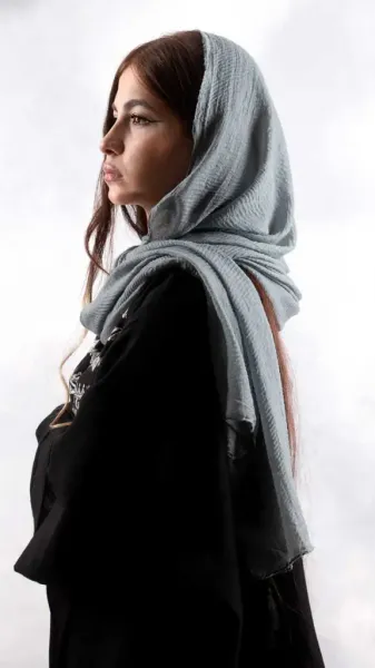  عکس دخترانه شاد با ژست خوشگل