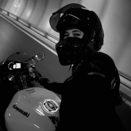  عکس پروفایل موتور سیکلت 4k