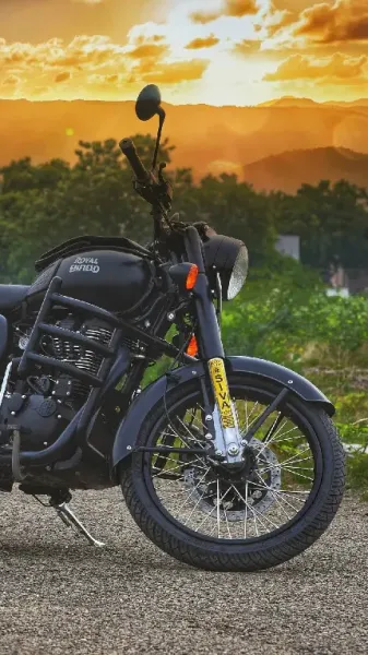  جدیدترین عکس موتور سیکلت رویال انفیلد