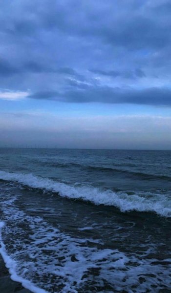 تصویر زمینه دریا برای گوشی