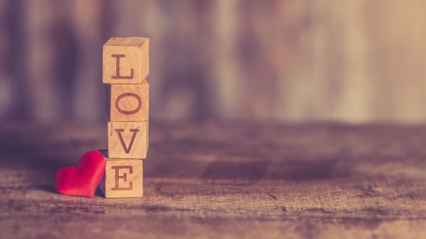  عکس بک گراند کامپیوتر عاشقانه