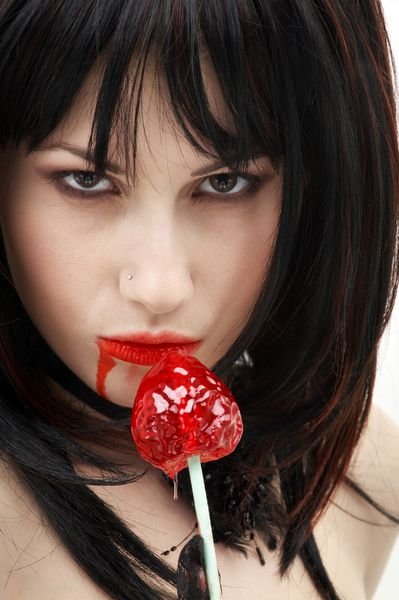  عکس خون آشام فانتزی برای پروفایل