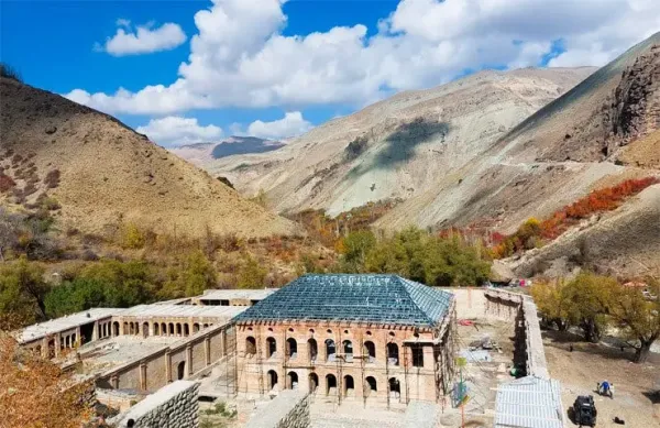  عکس از پیچ های زیبا جاده چالوس