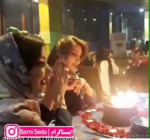 استوری فیک کافه دخترونه