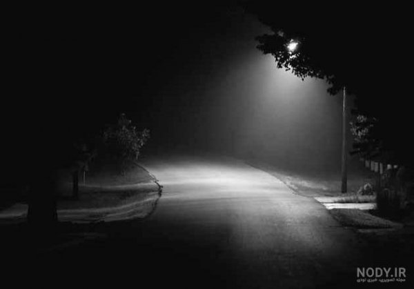 عکس مرد تنها در غروب