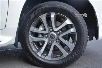  عکس ماشین لندکروز جدید