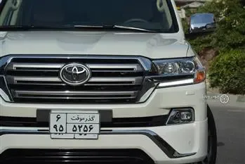  عکس ماشین لندکروز جدید