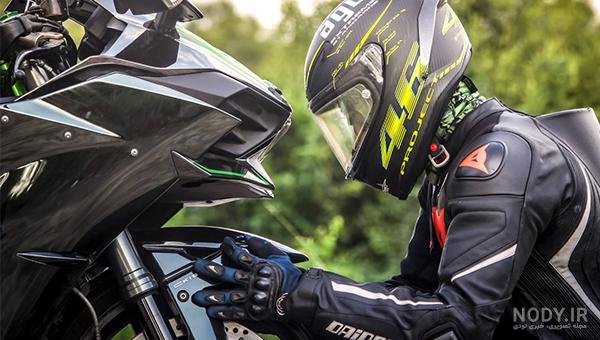  عکس جنگی دختر موتورسوار