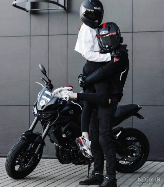  عکس جنگی دختر موتورسوار