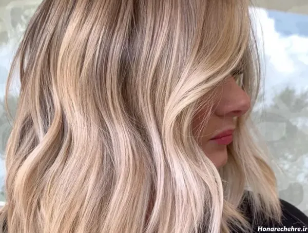  عکس پس زمینه دختر خارجی مو بلوند