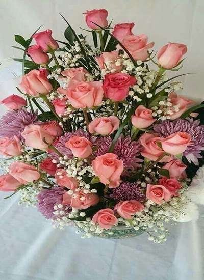  تصویر زمینه سبد گل رز صورتی