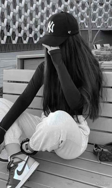  بک گراند سیاه سفید دخترانه