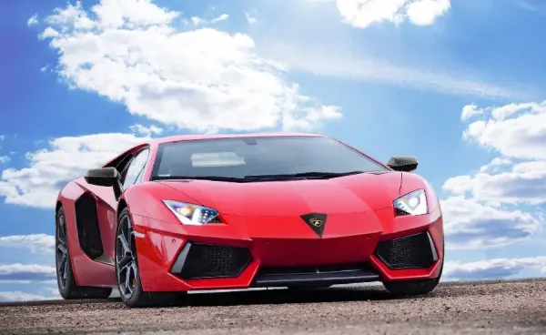  عکس ماشین لامبورگینی قرمز برای پروفایل
