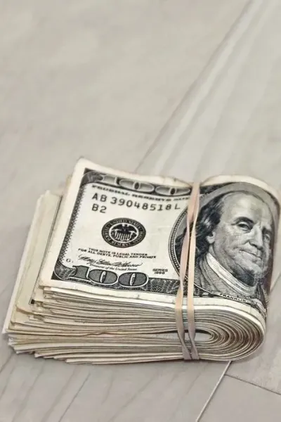 عکس دلار برای پس زمینه گوشی