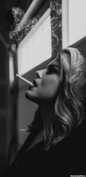 عکس پسر سیگاری غمگین