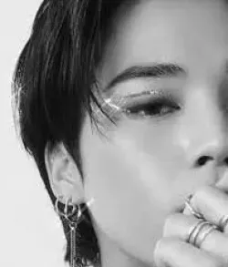 پس زمینه صورتی عروسکی