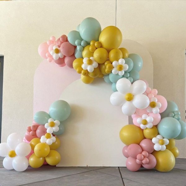  بک گراند تولد دخترانه