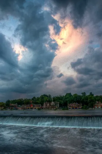  تصویر زمینه دریاچه برای لپ تاپ