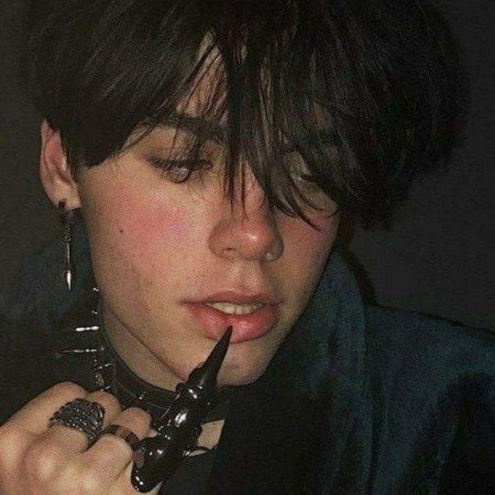 عکس پروفایل غمگین پسرانه شکست عشقی