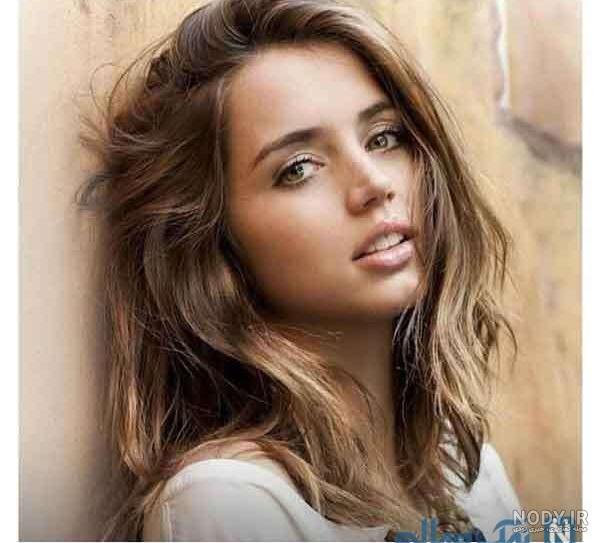 بیوگرافی آنا د آرماس