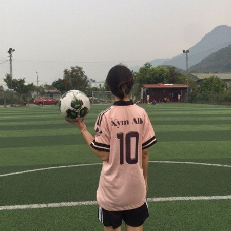  عکس دختر زیبا فیک برای تصویر زمینه گوشی