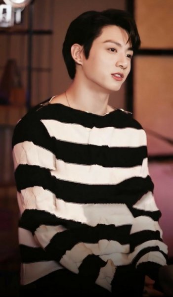  عکس بک گراند جونگ کوک