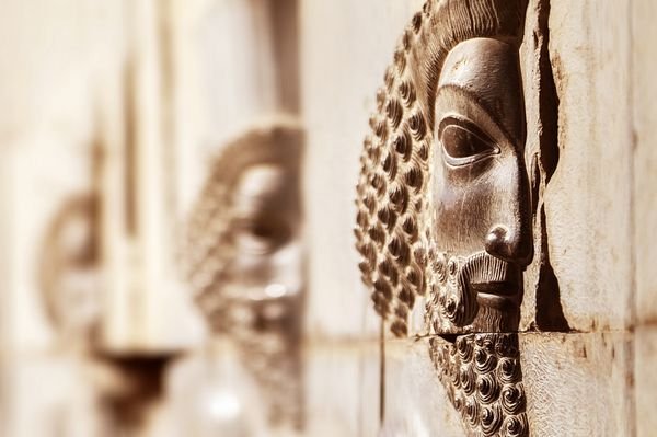 عکس تخت جمشید قبل از حمله اسکندر